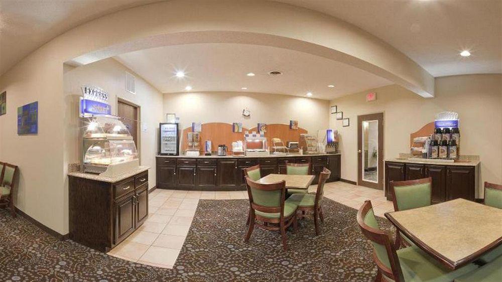 Comfort Inn Блеърсвил Екстериор снимка