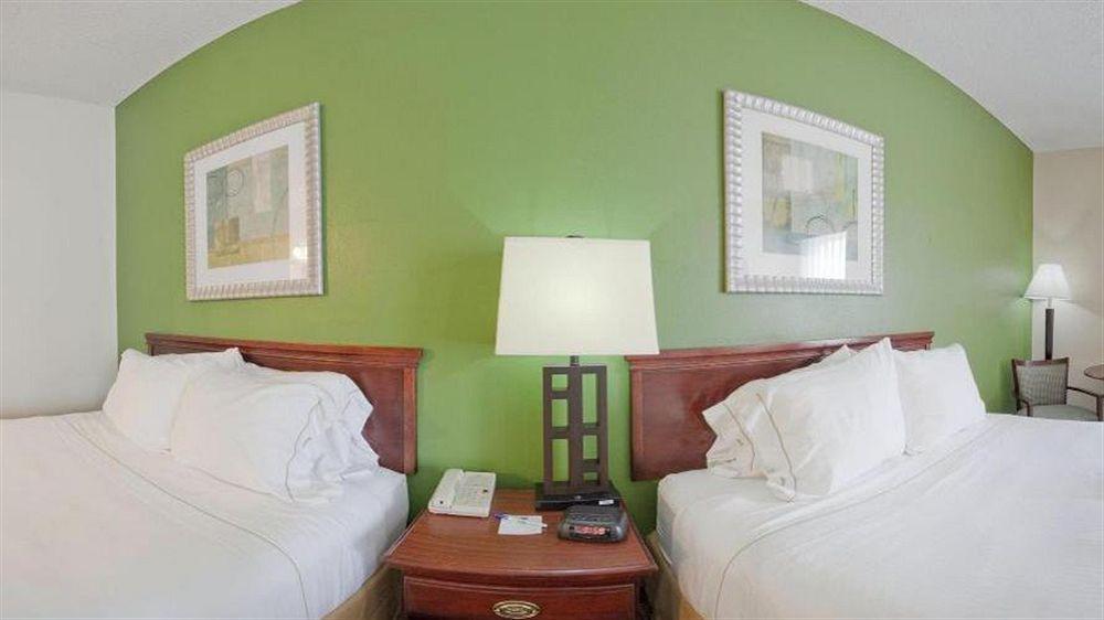 Comfort Inn Блеърсвил Екстериор снимка