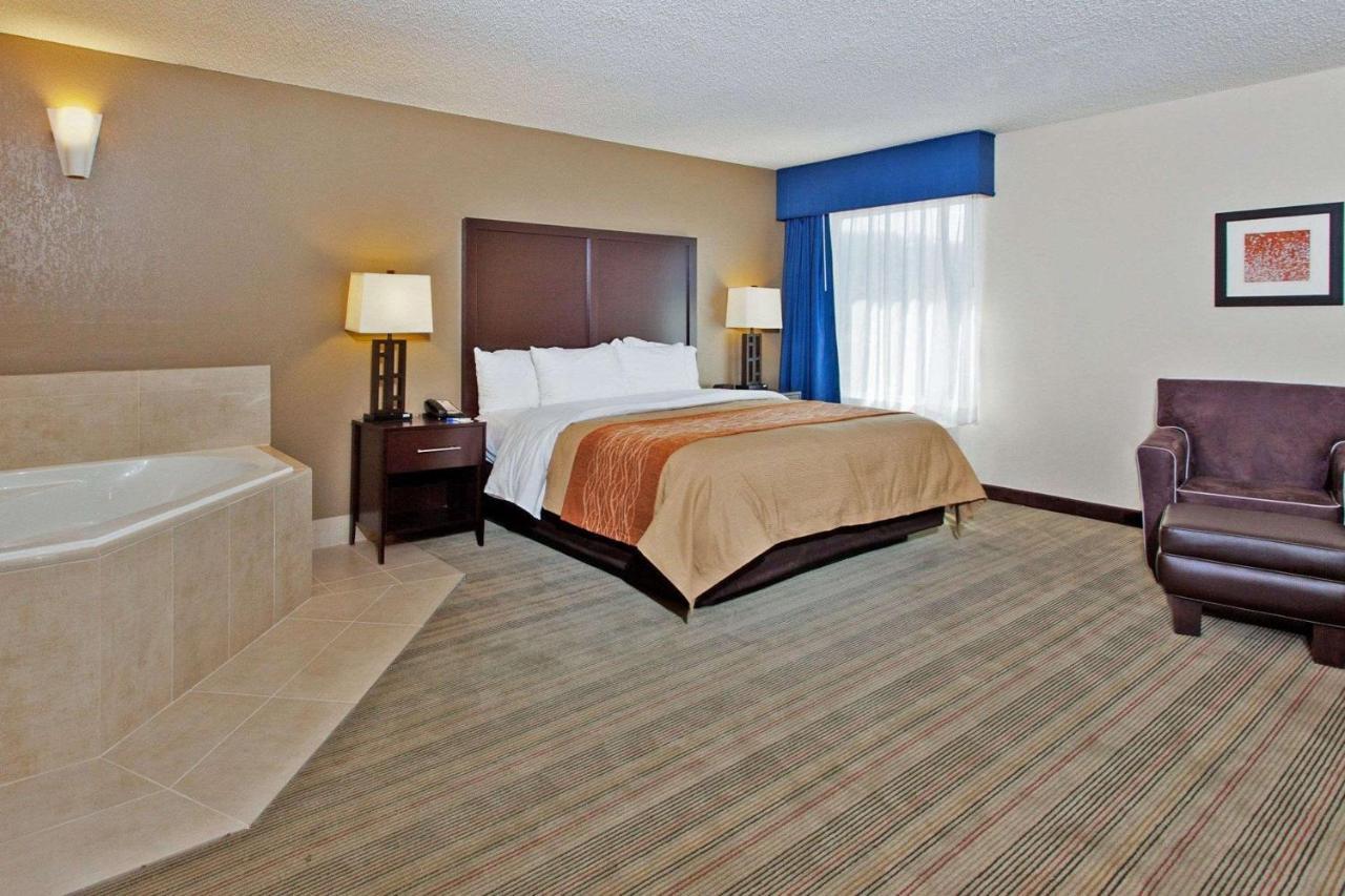 Comfort Inn Блеърсвил Екстериор снимка